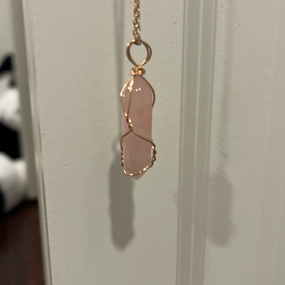 A beautiful neck from the renaissance fair